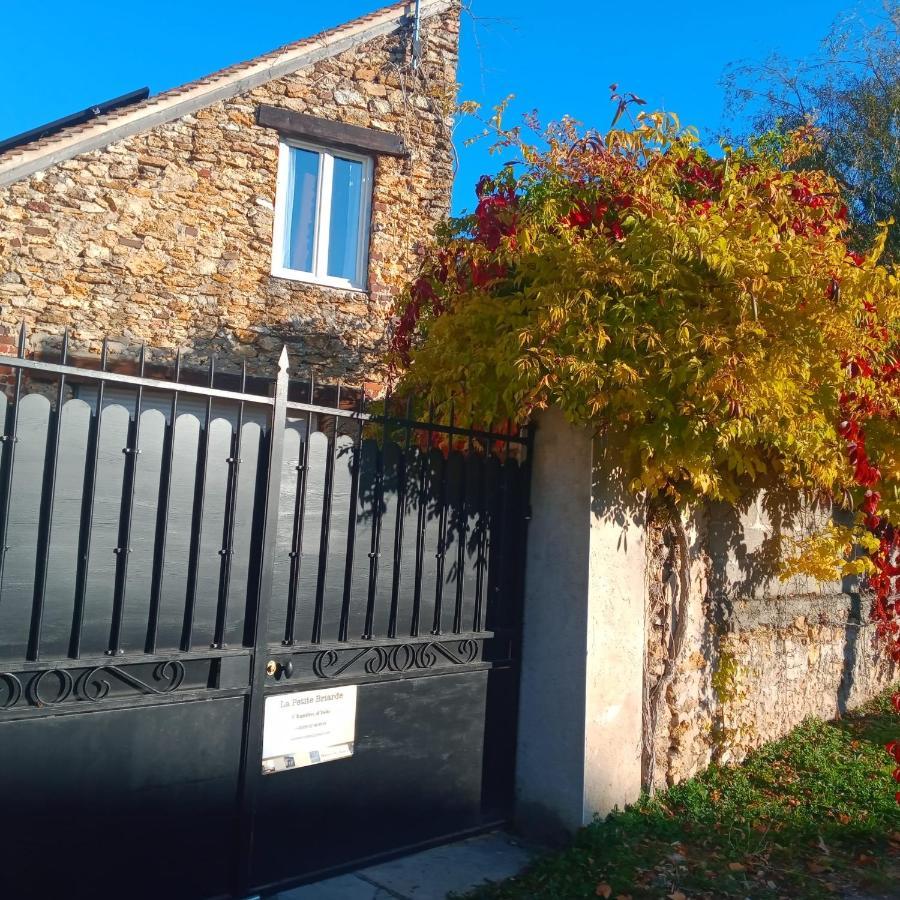 La Briarde Triple Pdj Bed and Breakfast Boissy-le-Chatel Exteriör bild