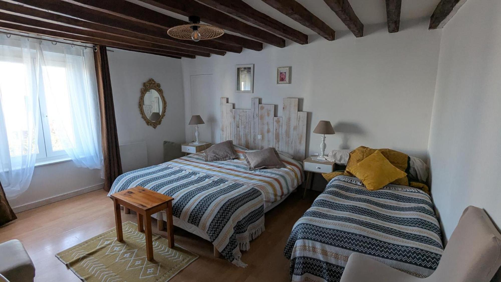 La Briarde Triple Pdj Bed and Breakfast Boissy-le-Chatel Exteriör bild